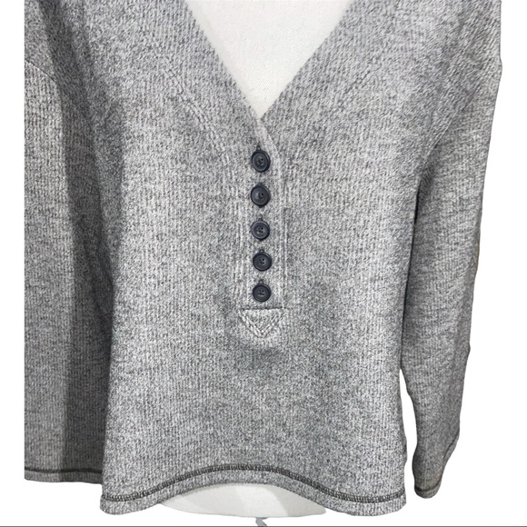 Urban Outfitters Oversized Knit Pullover Sweater Top - Picture 2 of 10